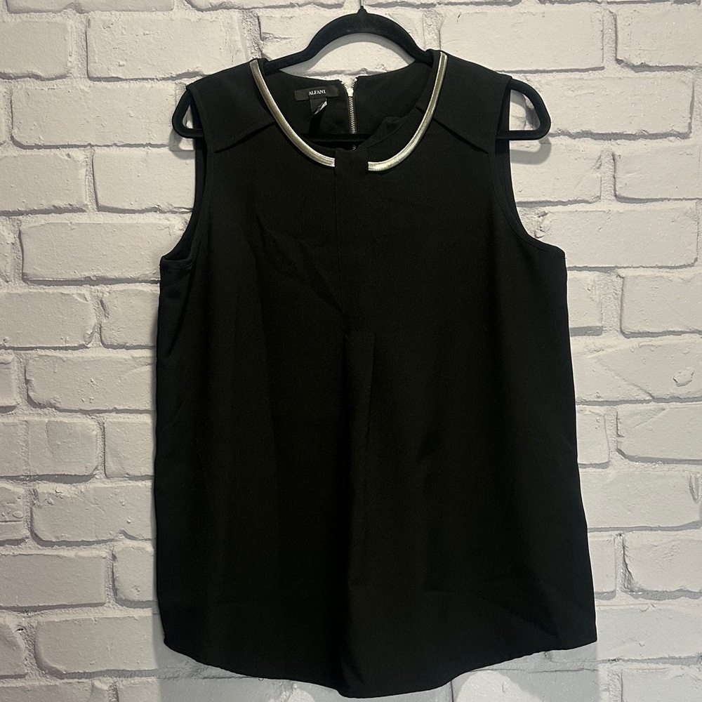 NWOT Alfani Black Sleeveless Blouse with Silver Trim size 12